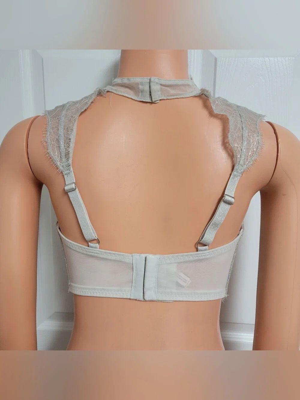 Victoria's Secret Dream Angels Gold High Neck Bralette Size 34DDD/G75